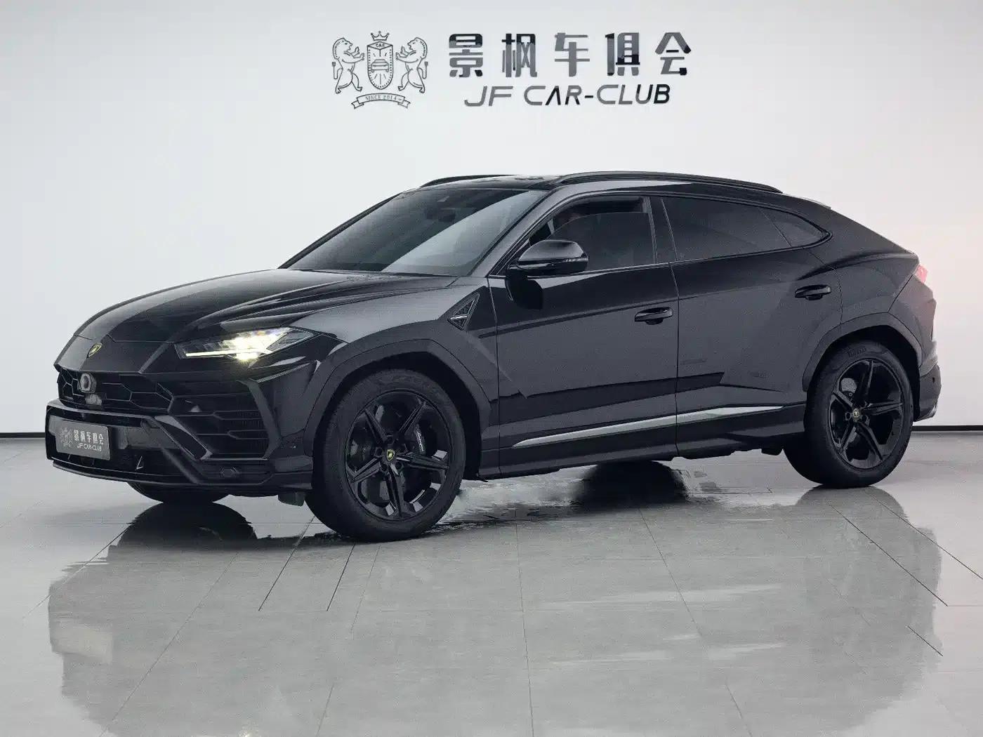 2021 Urus 4.0T V8 — миниатюра 1