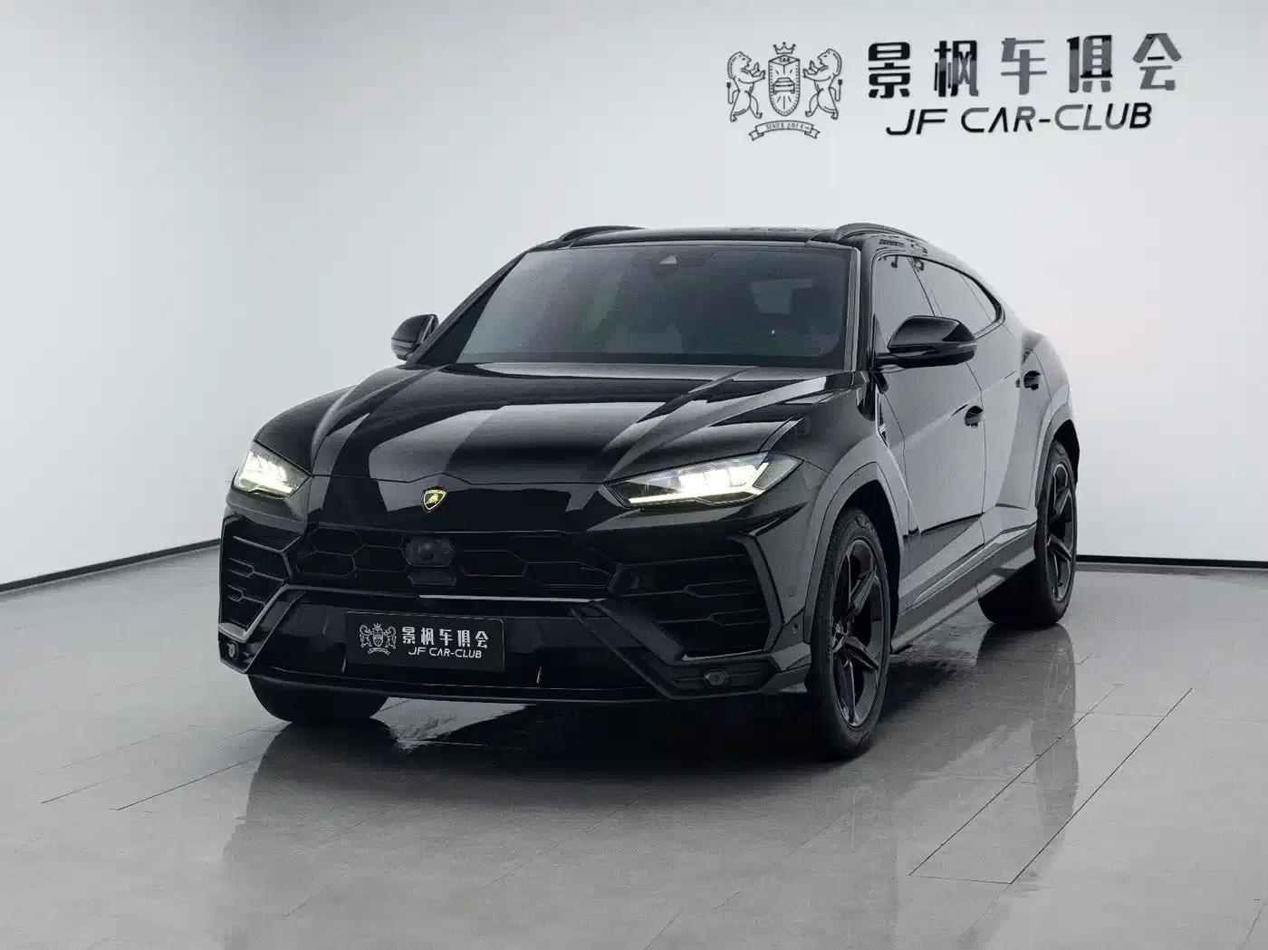 2021 Urus 4.0T V8 — миниатюра 2