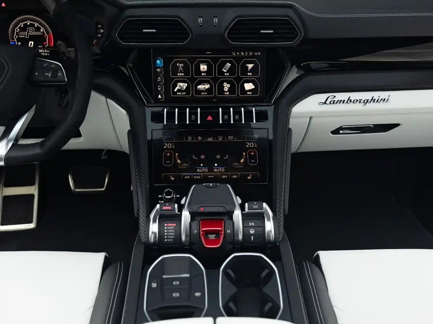 2021 Urus 4.0T V8 — миниатюра 19