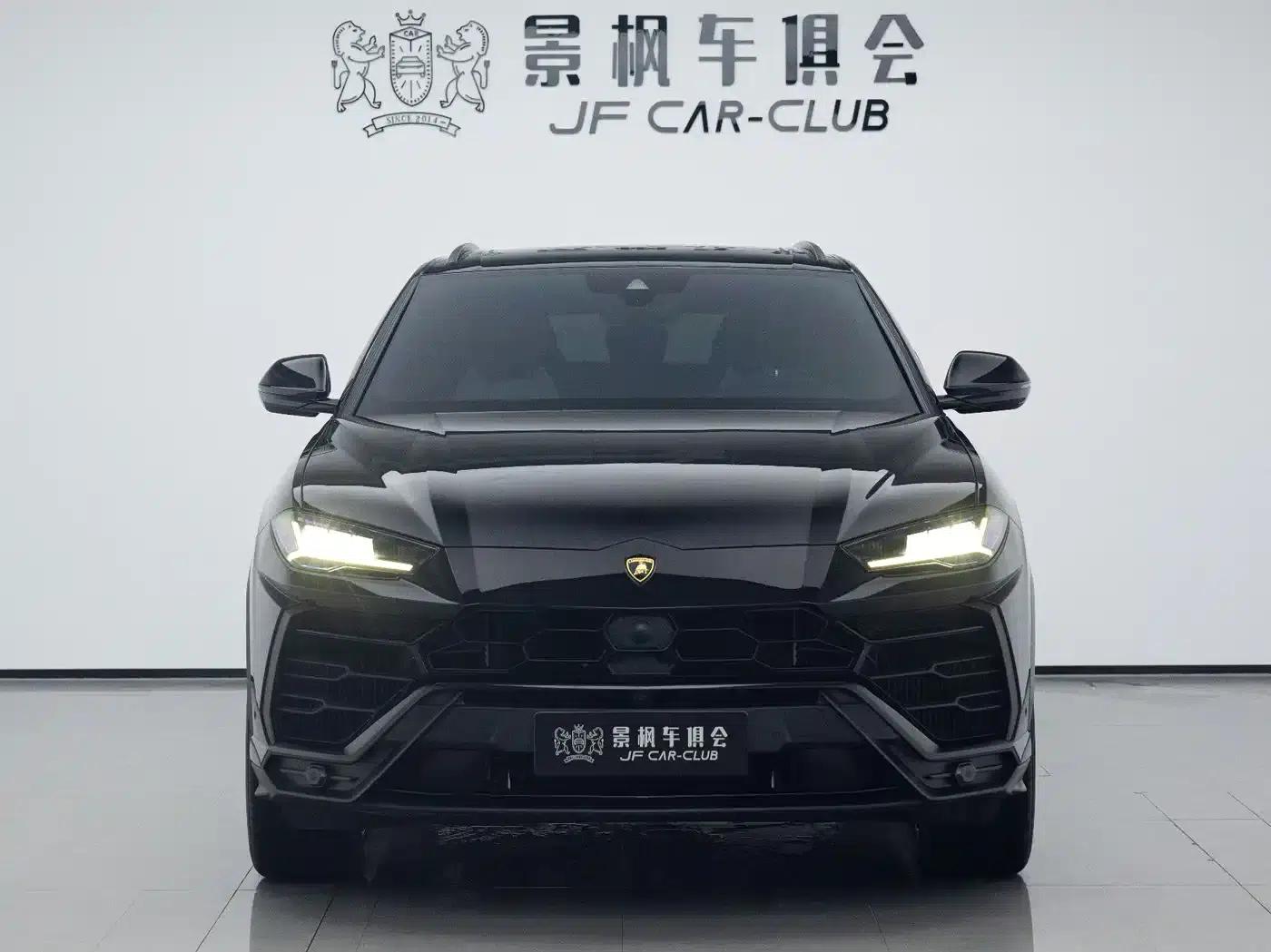 2021 Urus 4.0T V8 — миниатюра 3