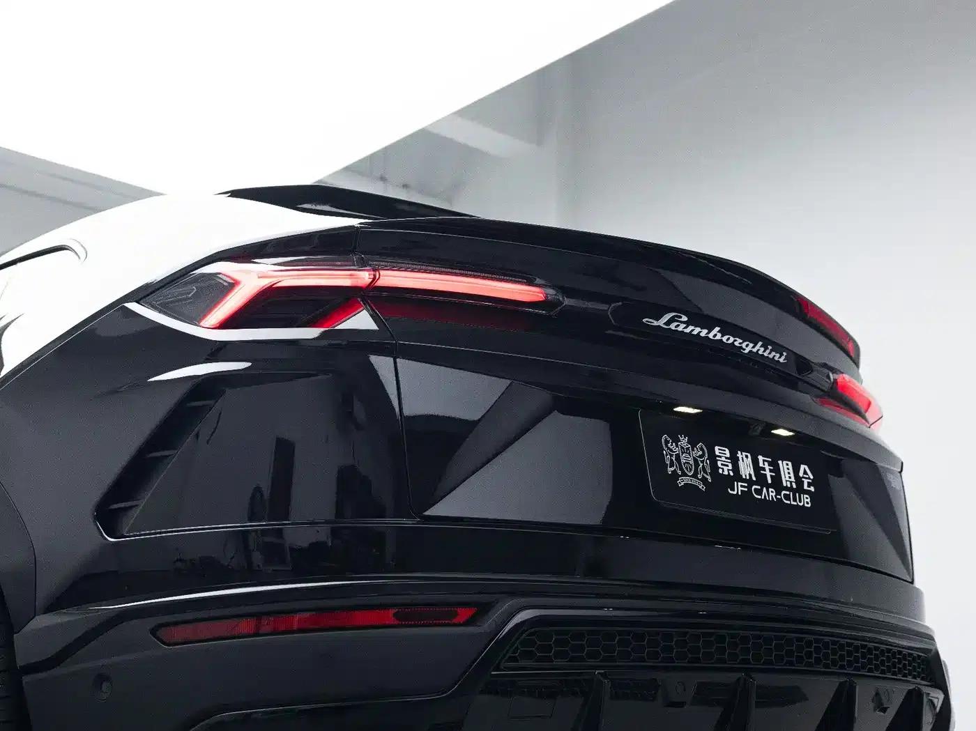 2021 Urus 4.0T V8 — миниатюра 29