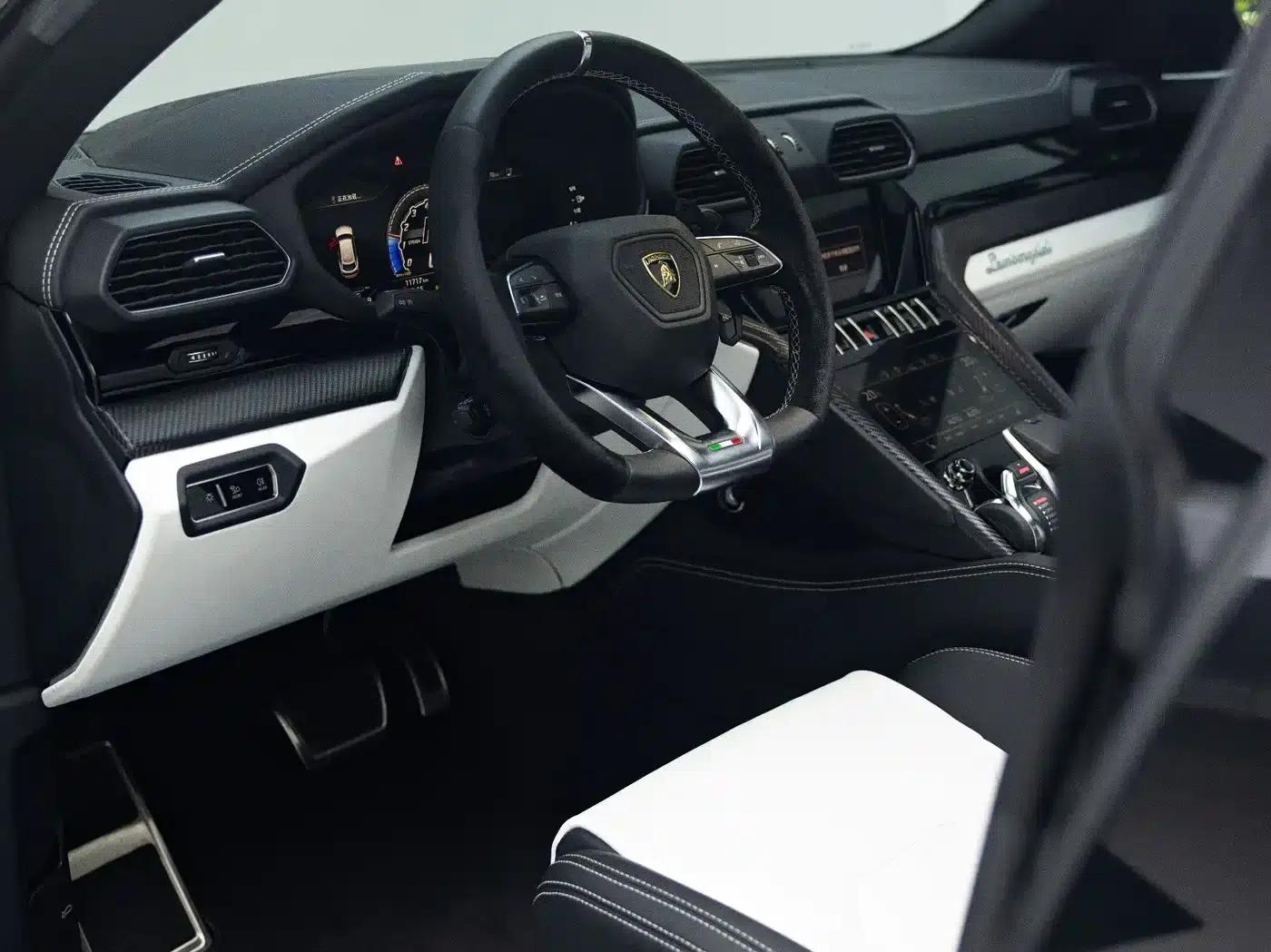 2021 Urus 4.0T V8 — миниатюра 7