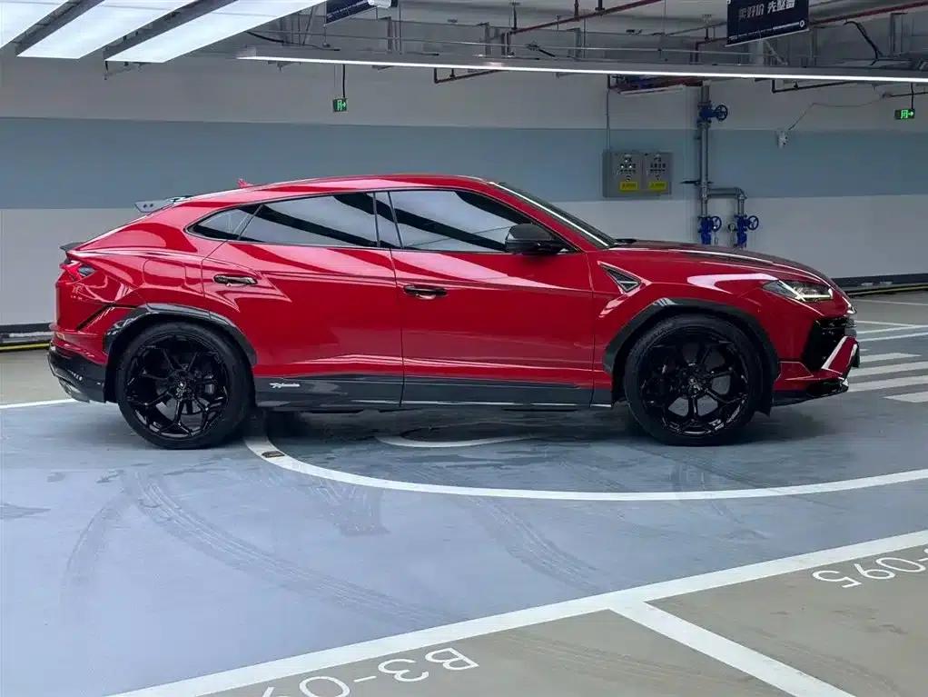 Urus 2022 4.0T V8 Performante — миниатюра 7
