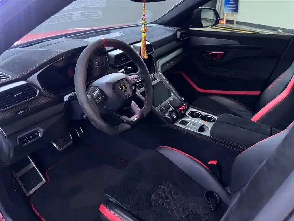 Urus 2022 4.0T V8 Performante — миниатюра 8