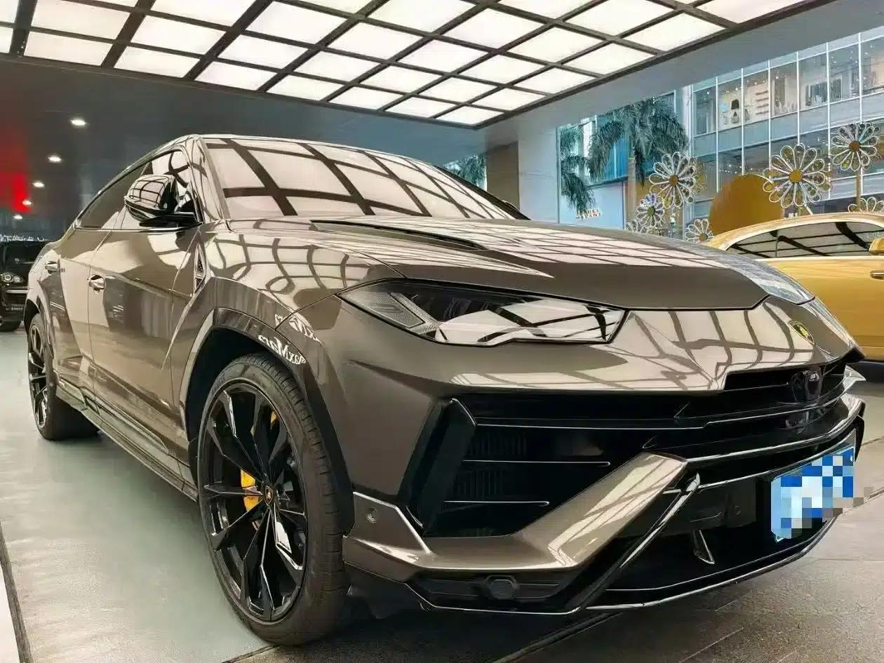 2023 Urus 4.0T V8 S — миниатюра 2