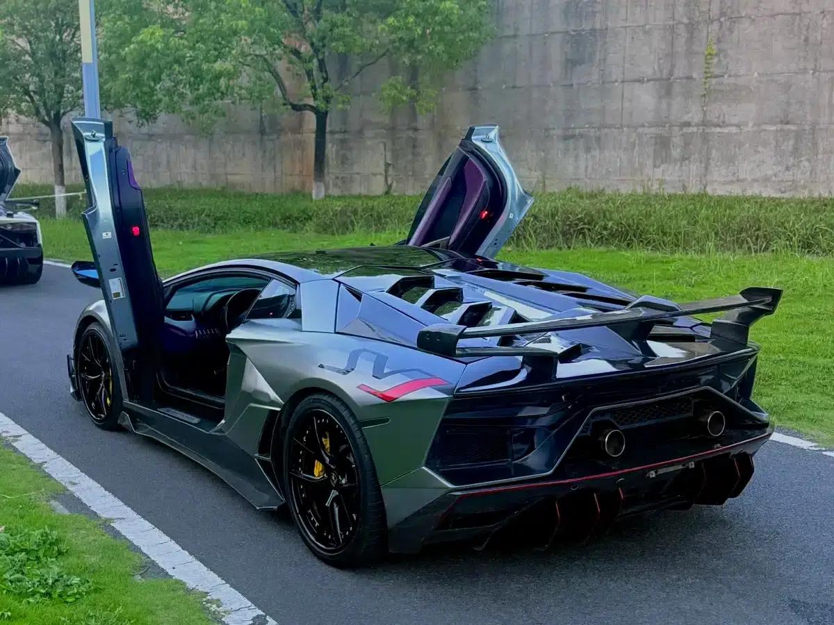 2011 Aventador LP 700-4 — миниатюра 11