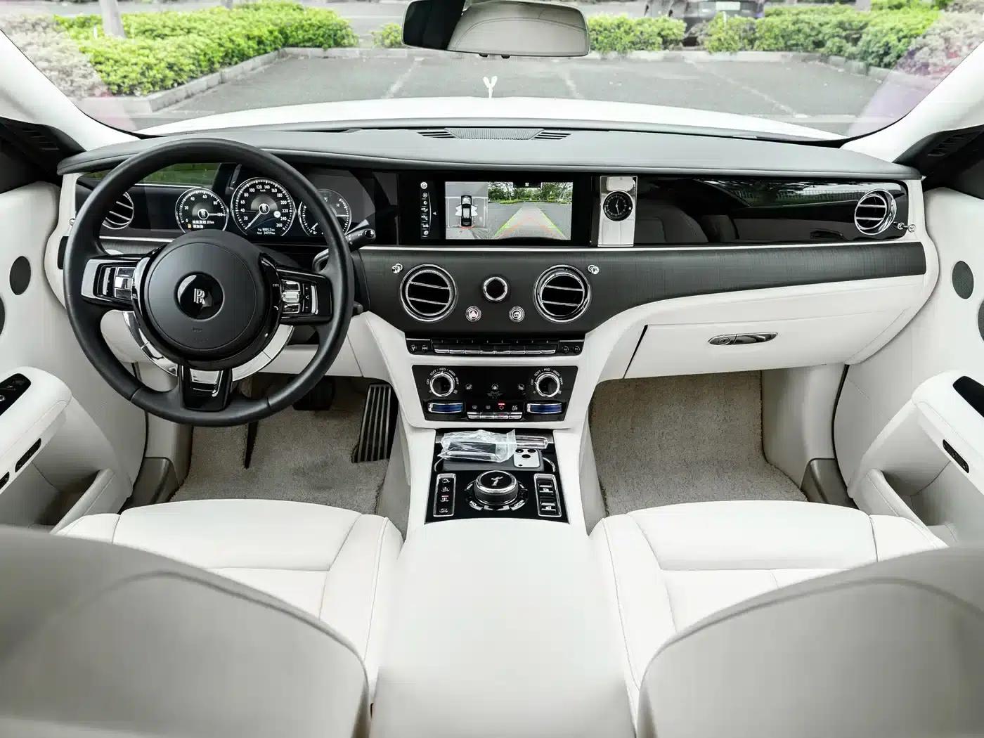 2021 Ghost 6.7T Long Wheelbase — миниатюра 11