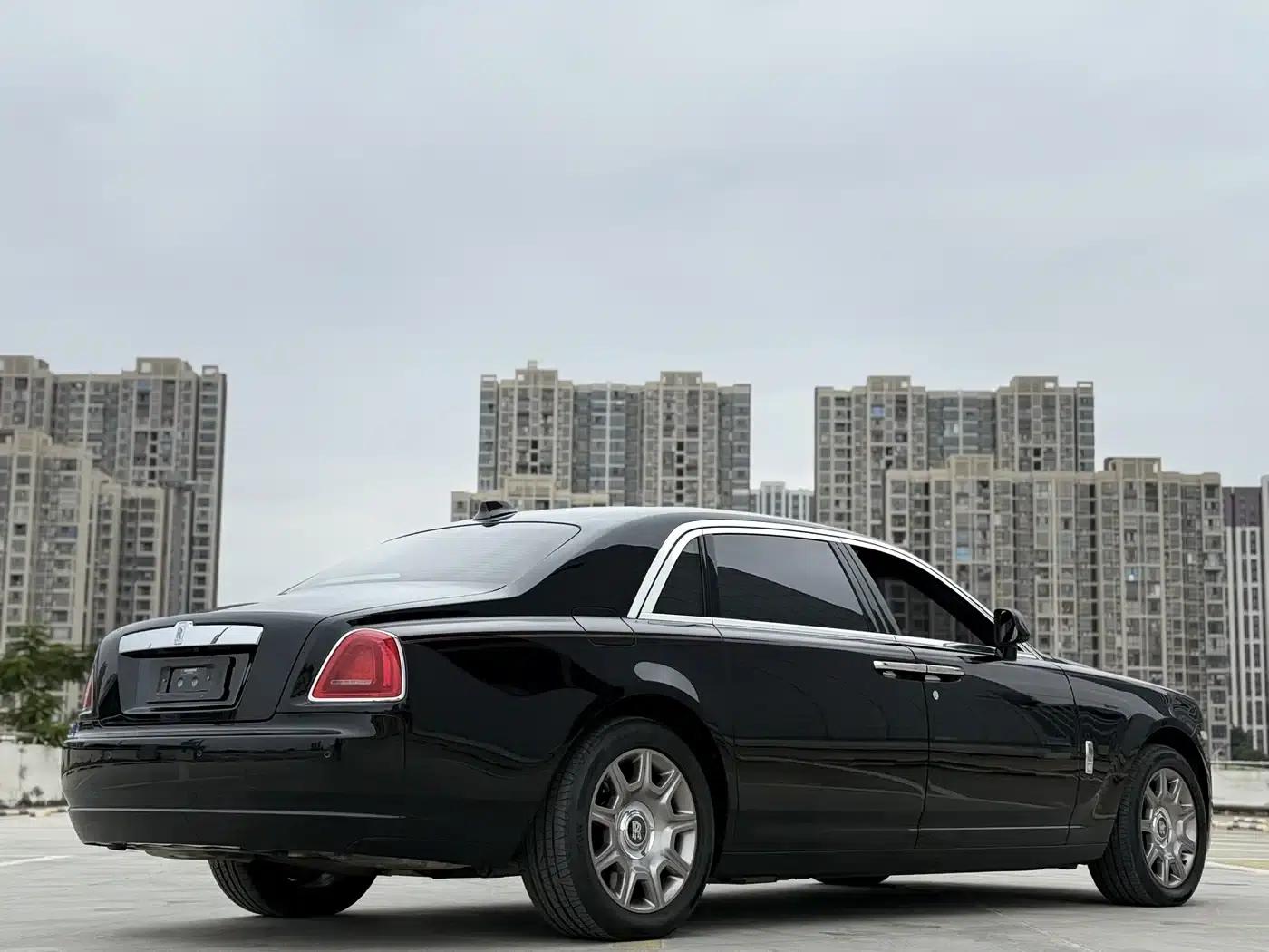 2018 Ghost 6.6T Long Wheelbase — миниатюра 13