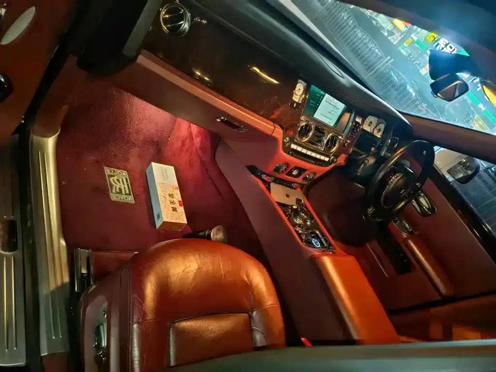 2012 Ghost 6.6T Extended Version — миниатюра 7
