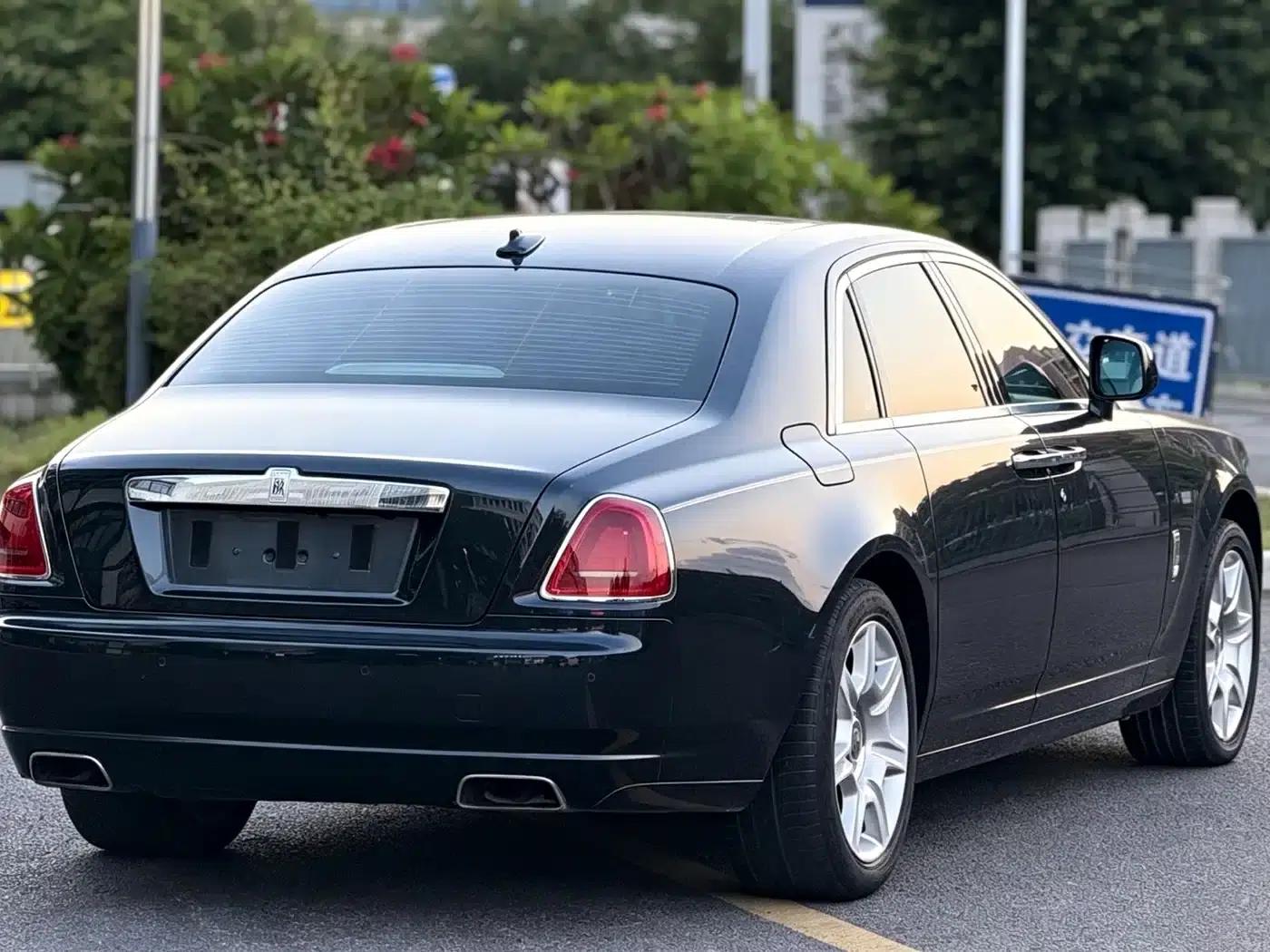 2010 Ghost 6.6T Standard Edition — миниатюра 5