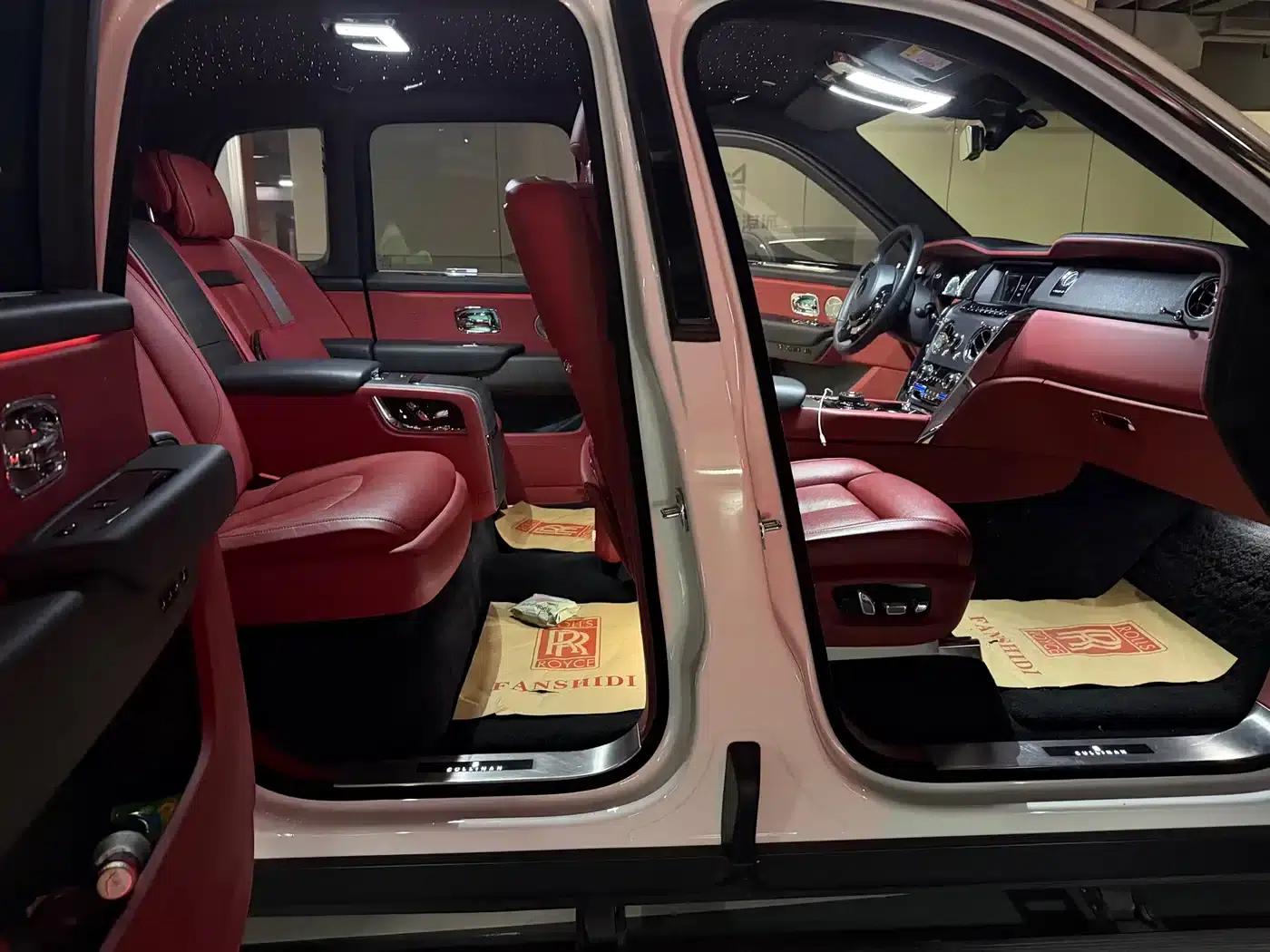 2018 Cullinan, four-seater version — миниатюра 7