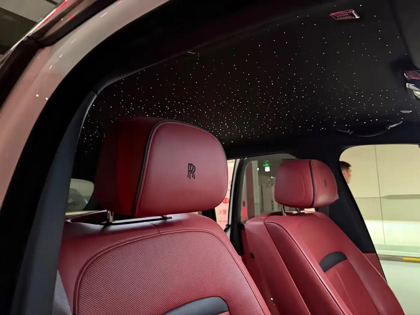 2018 Cullinan, four-seater version — миниатюра 8
