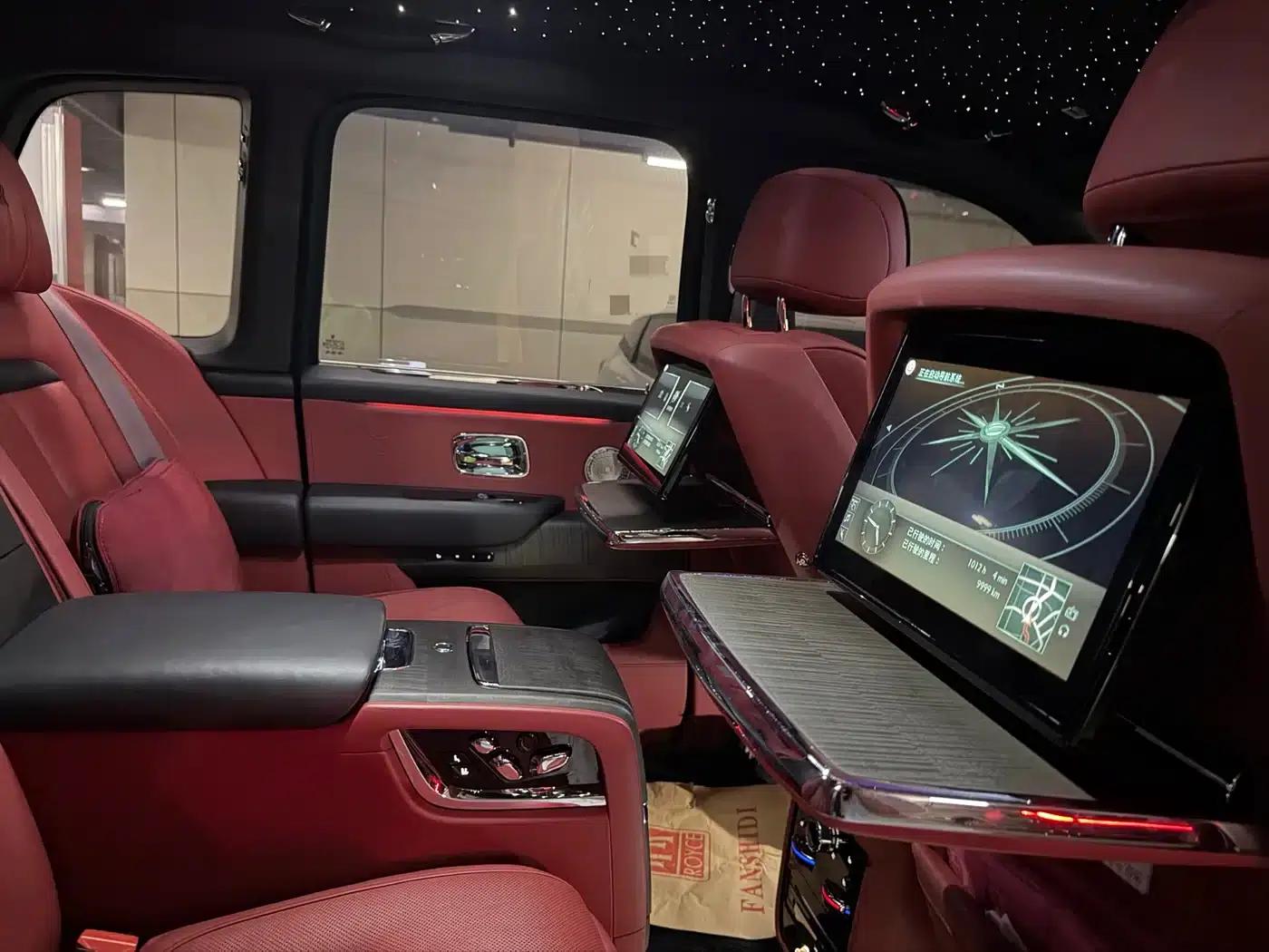 2018 Cullinan, four-seater version — миниатюра 10