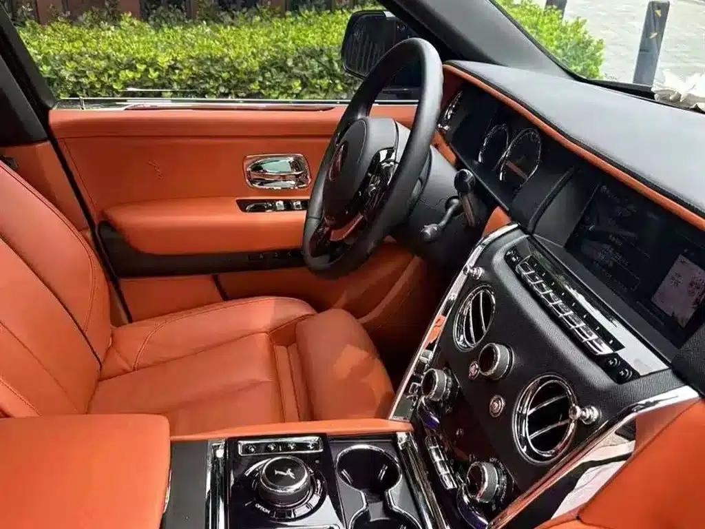 2018 Cullinan 5-seater — миниатюра 8