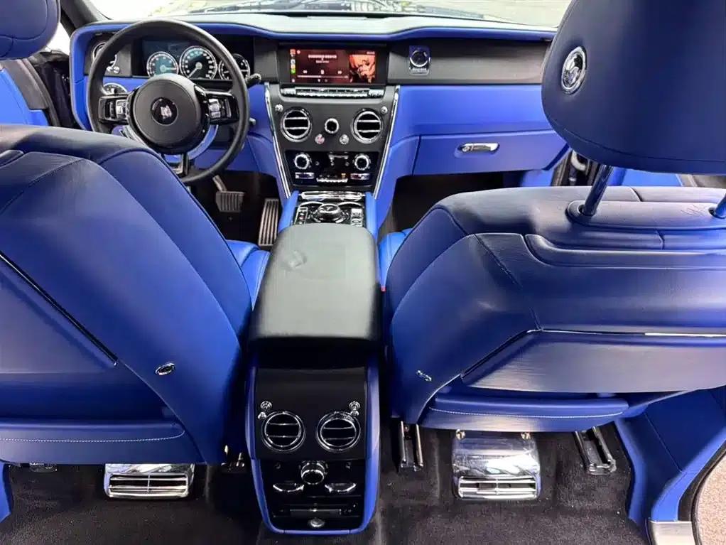 2018 Cullinan 5-seater — миниатюра 11