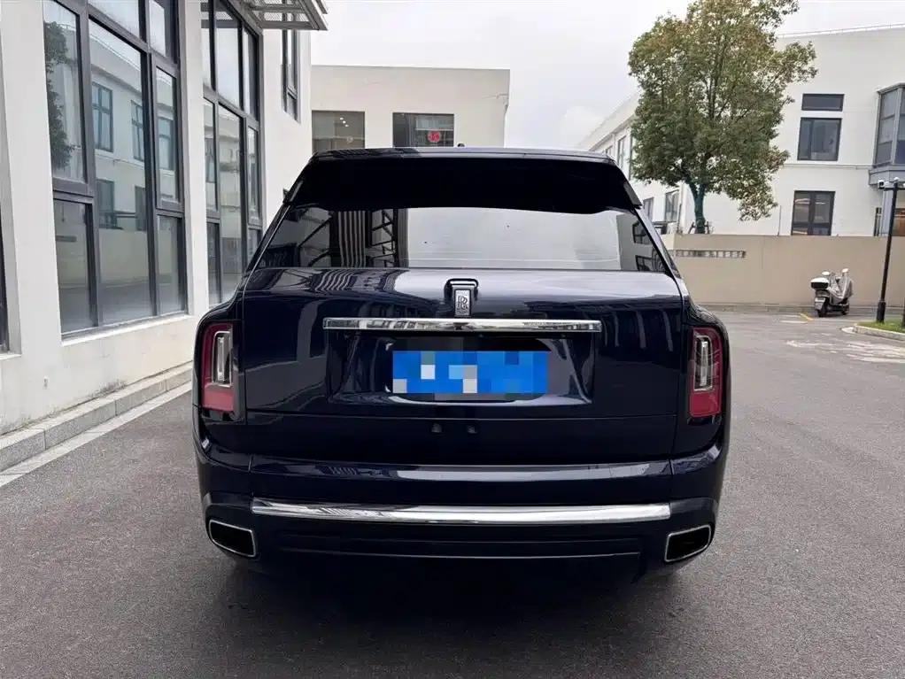 2018 Cullinan 5-seater — миниатюра 5