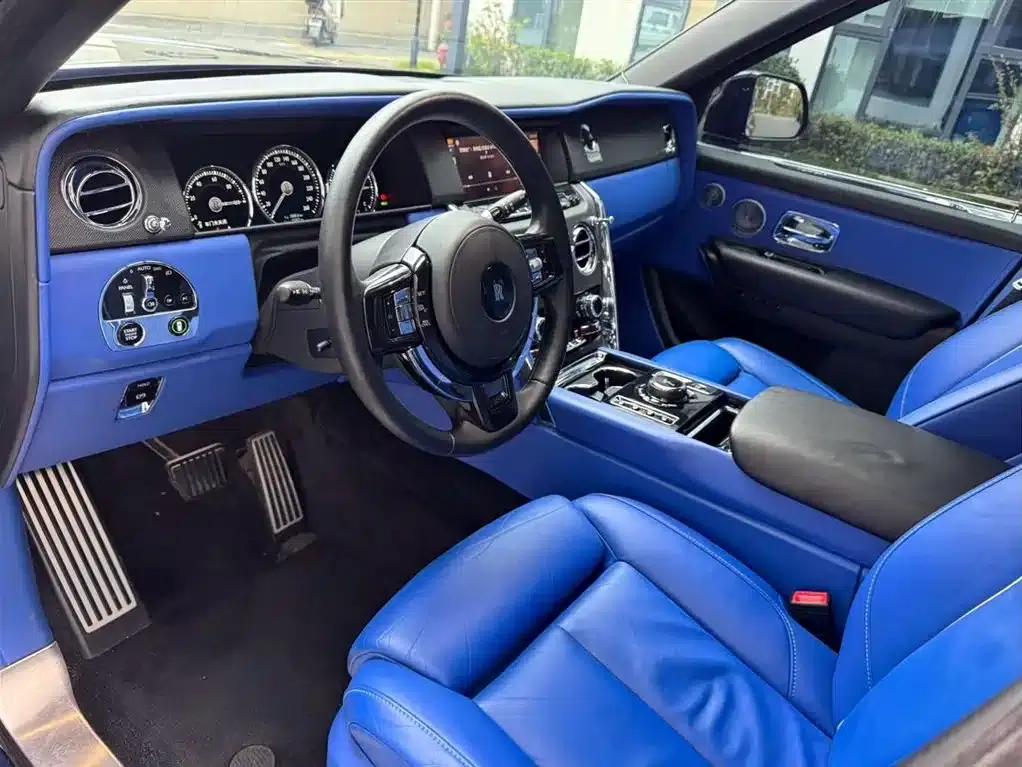 2018 Cullinan 5-seater — миниатюра 7