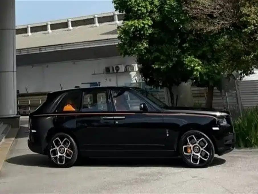 2024 Cullinan Black Badge — миниатюра 2