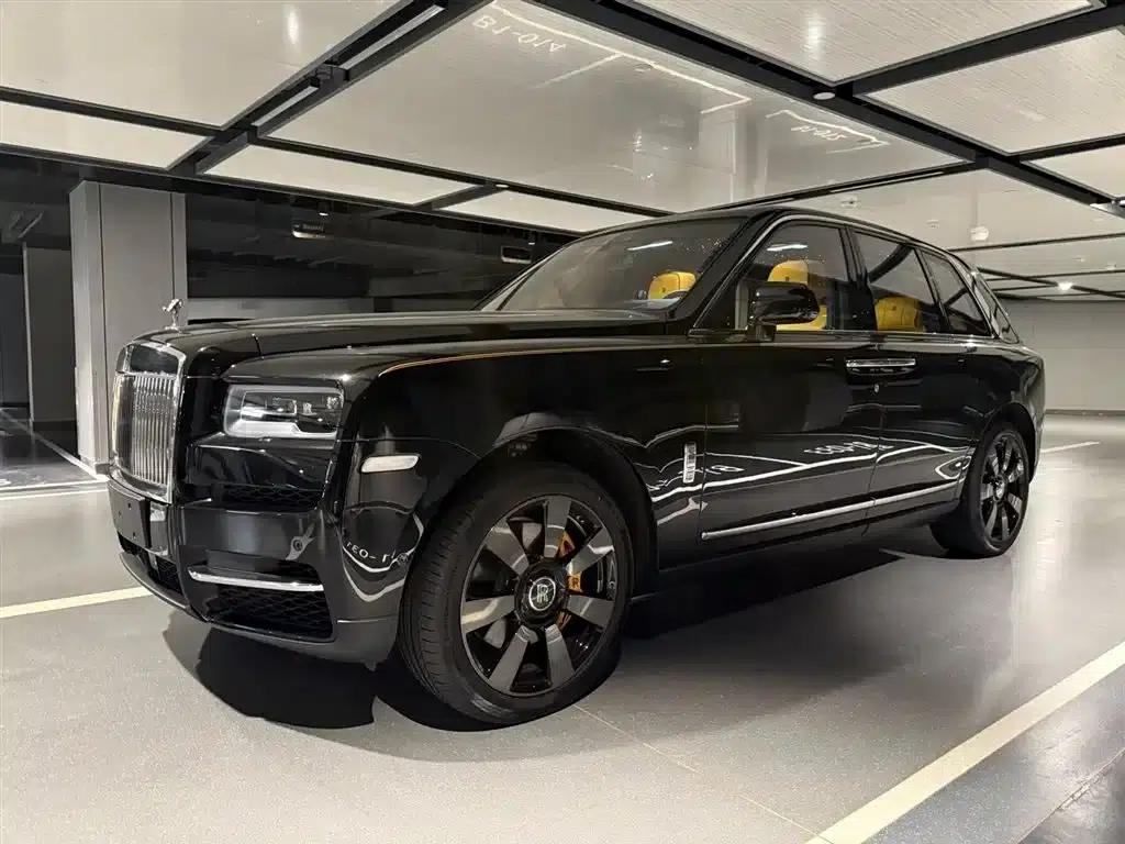 2024 Cullinan, four-seater version — миниатюра 1