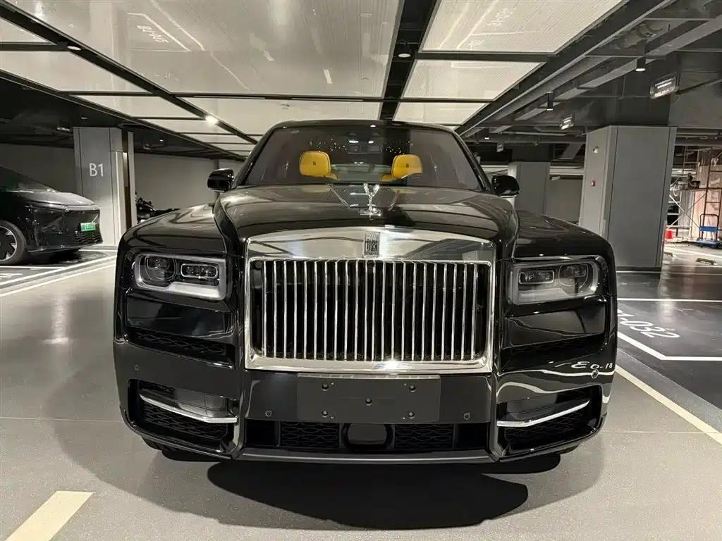 2024 Cullinan, four-seater version — миниатюра 2