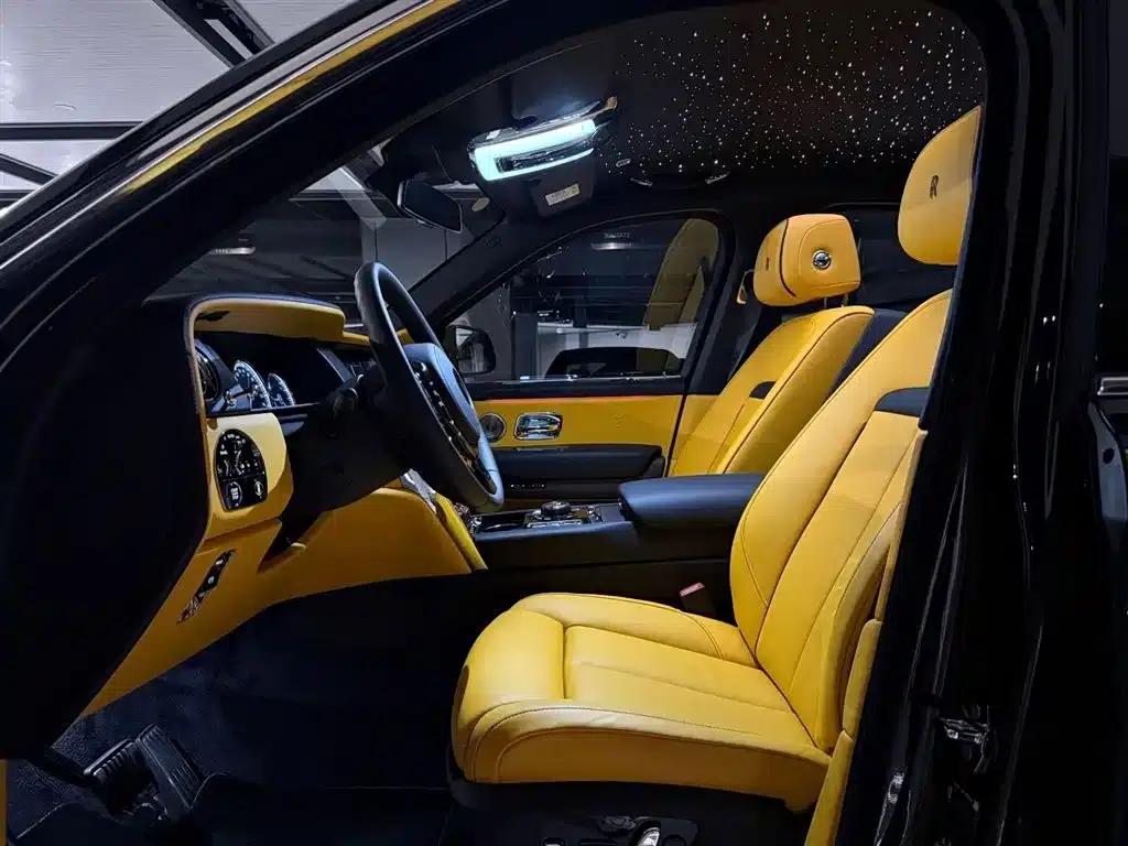 2024 Cullinan, four-seater version — миниатюра 7