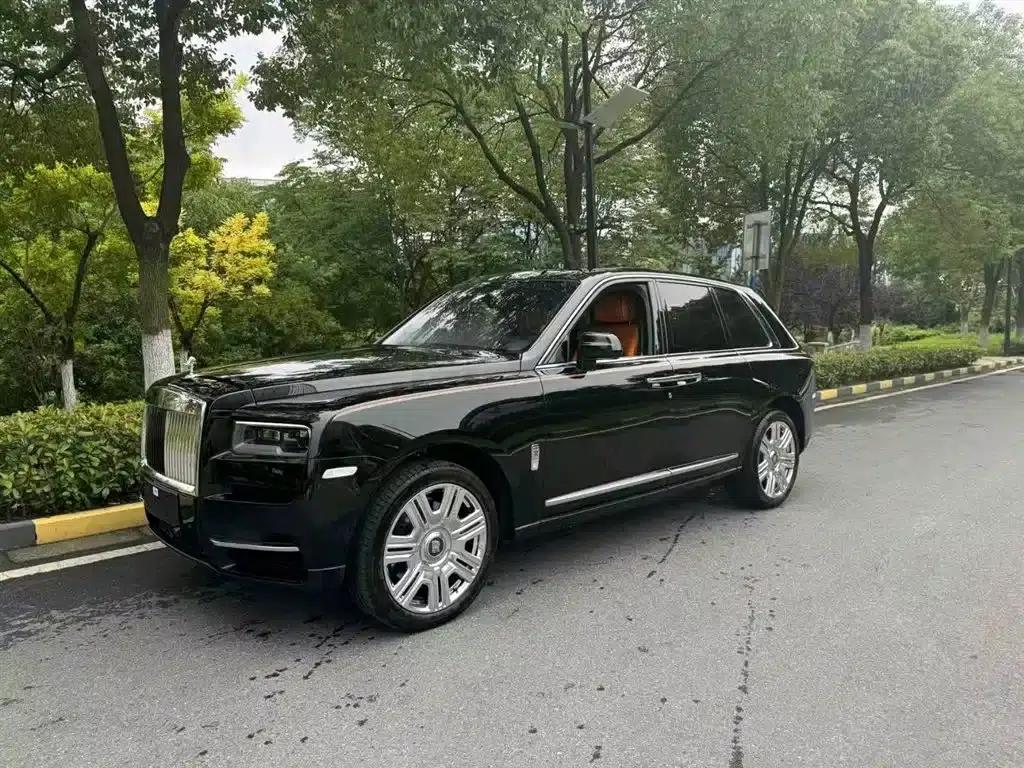 2024 Cullinan 5-seater — миниатюра 1