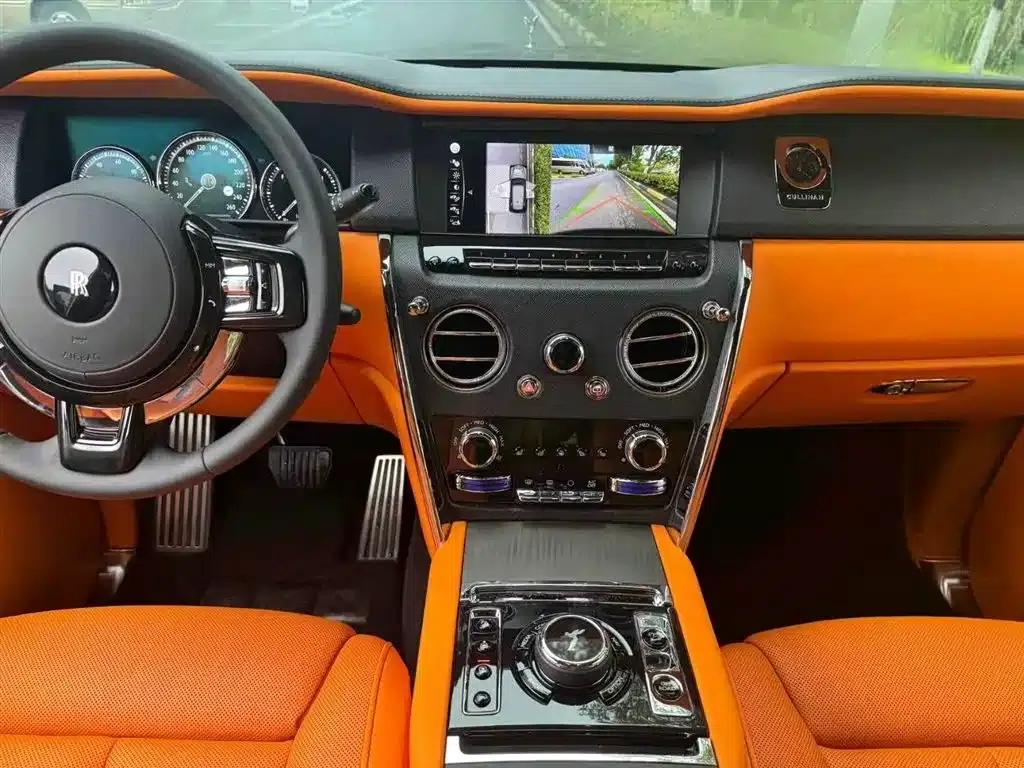 2024 Cullinan 5-seater — миниатюра 5