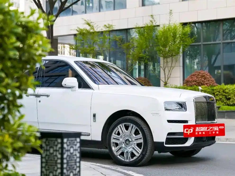 2024 Cullinan, four-seater version — миниатюра 2