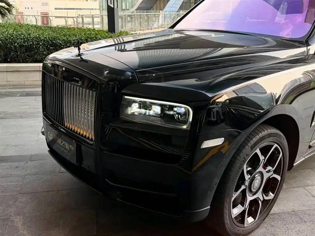 2024 Cullinan Black Badge — миниатюра 3