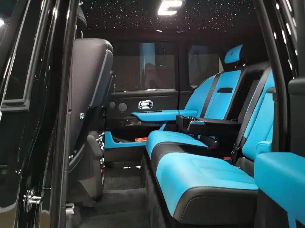 2024 Cullinan Black Badge — миниатюра 11