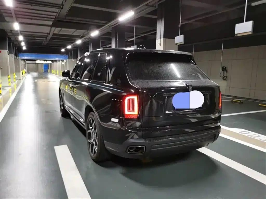 2024 Cullinan Black Badge — миниатюра 4