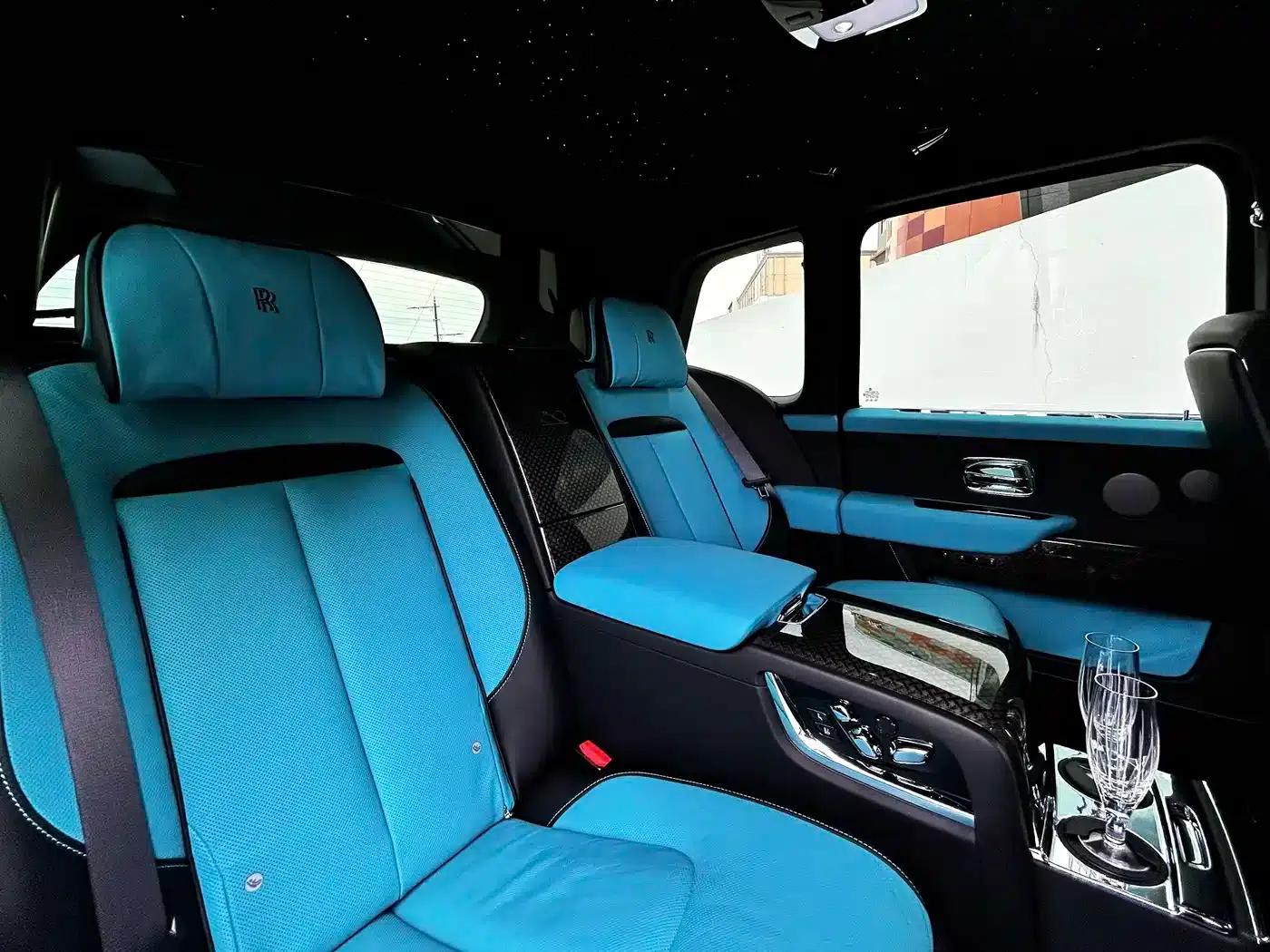 2018 Cullinan, four-seater version — миниатюра 5