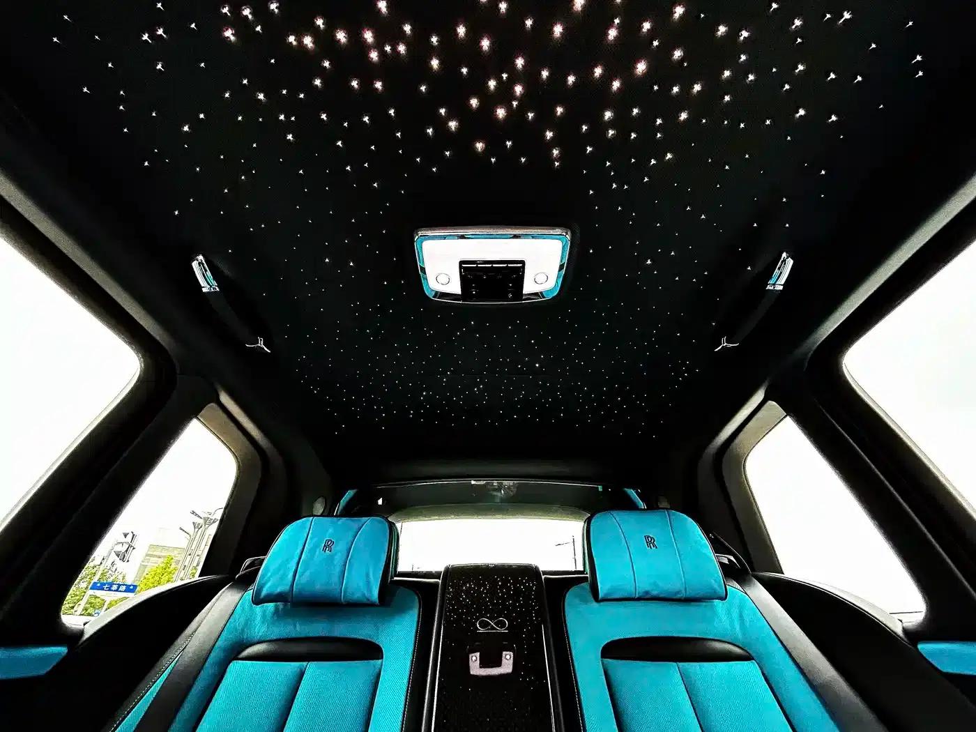 2018 Cullinan, four-seater version — миниатюра 9