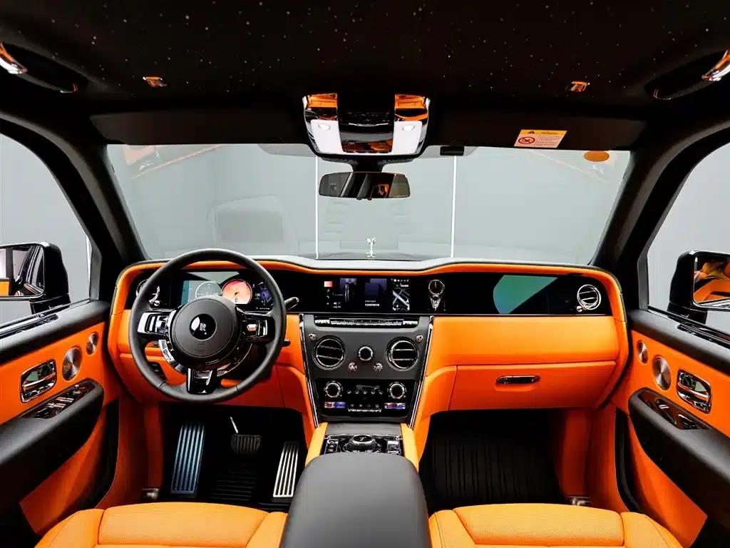 2024 Cullinan, four-seater version — миниатюра 19