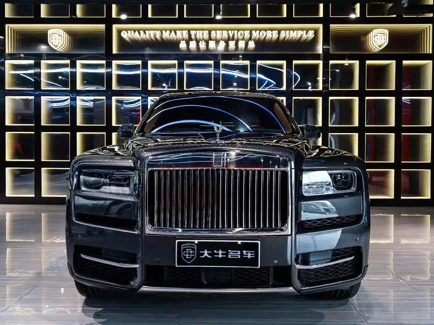 2018 Cullinan, four-seater version — миниатюра 2