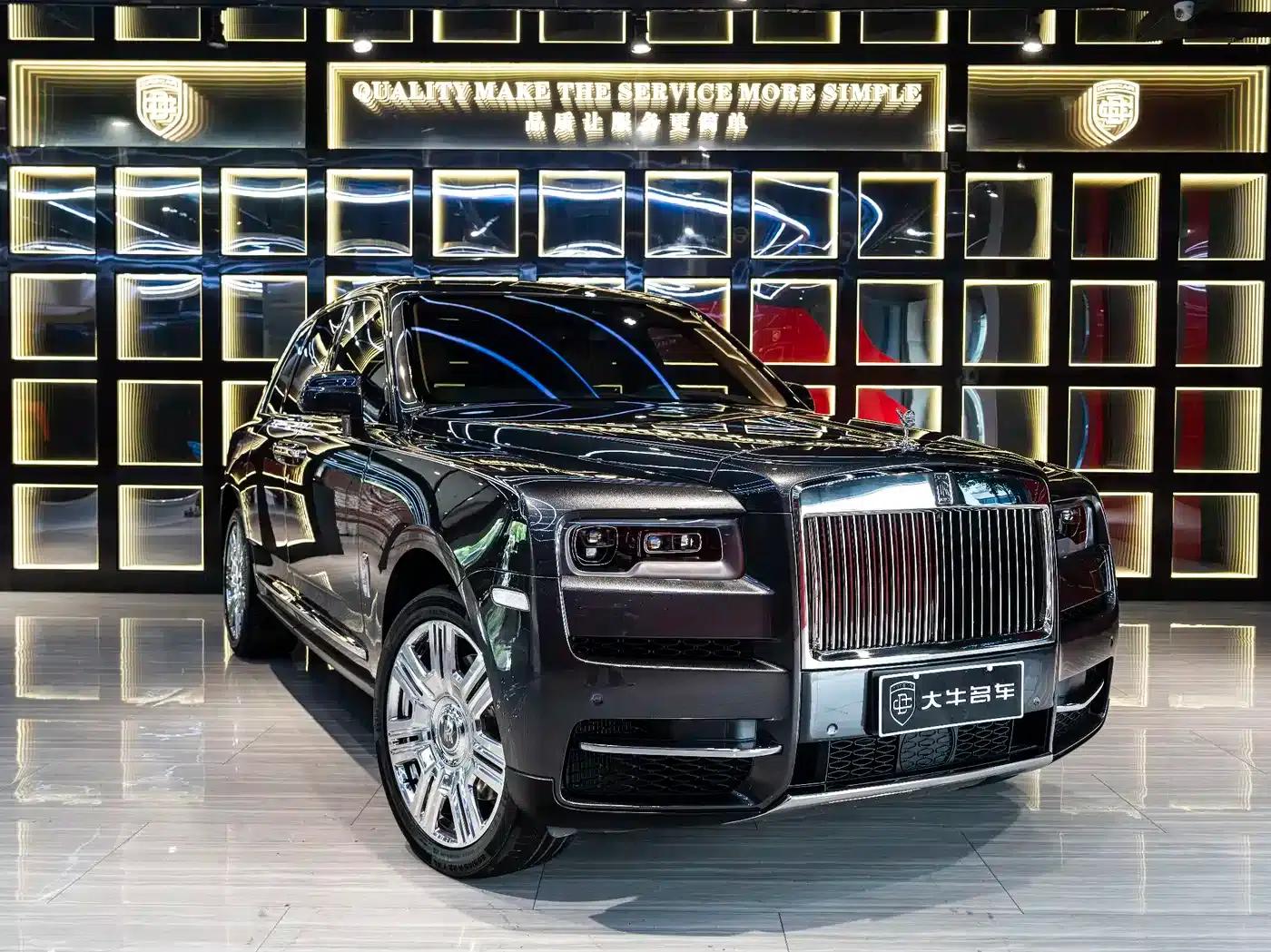 2018 Cullinan, four-seater version — миниатюра 3