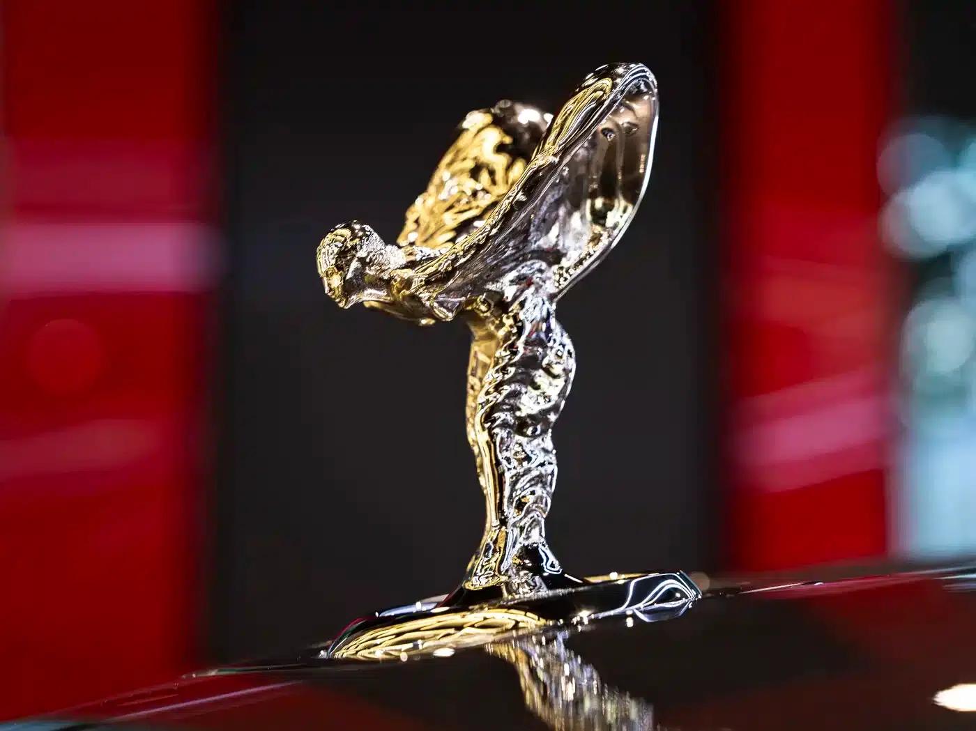 2018 Cullinan, four-seater version — миниатюра 10