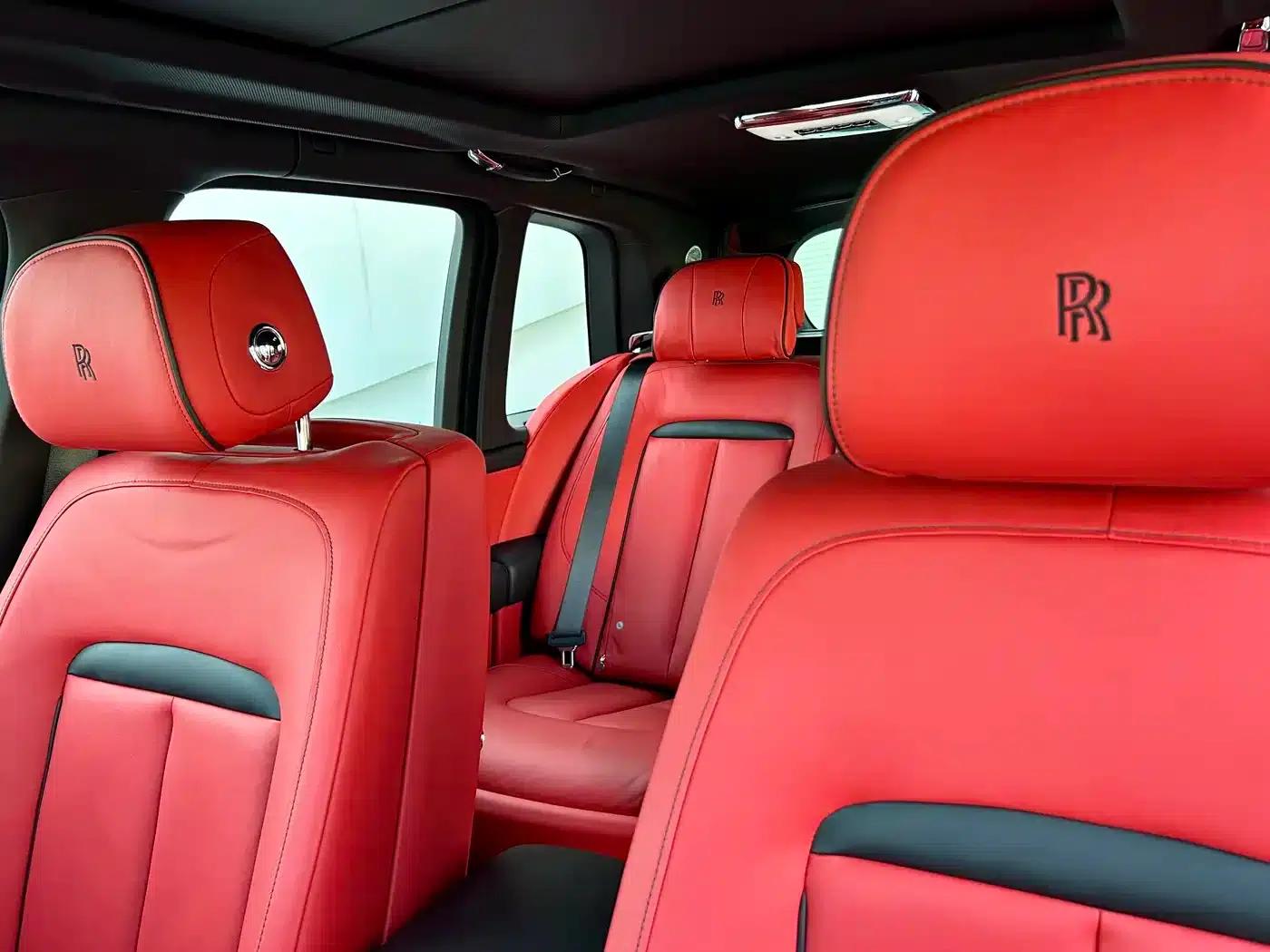 2018 Cullinan, four-seater version — миниатюра 9