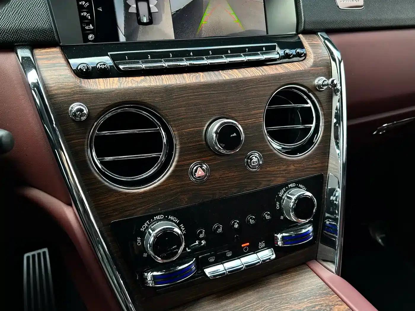 2018 Cullinan 5-seater — миниатюра 5