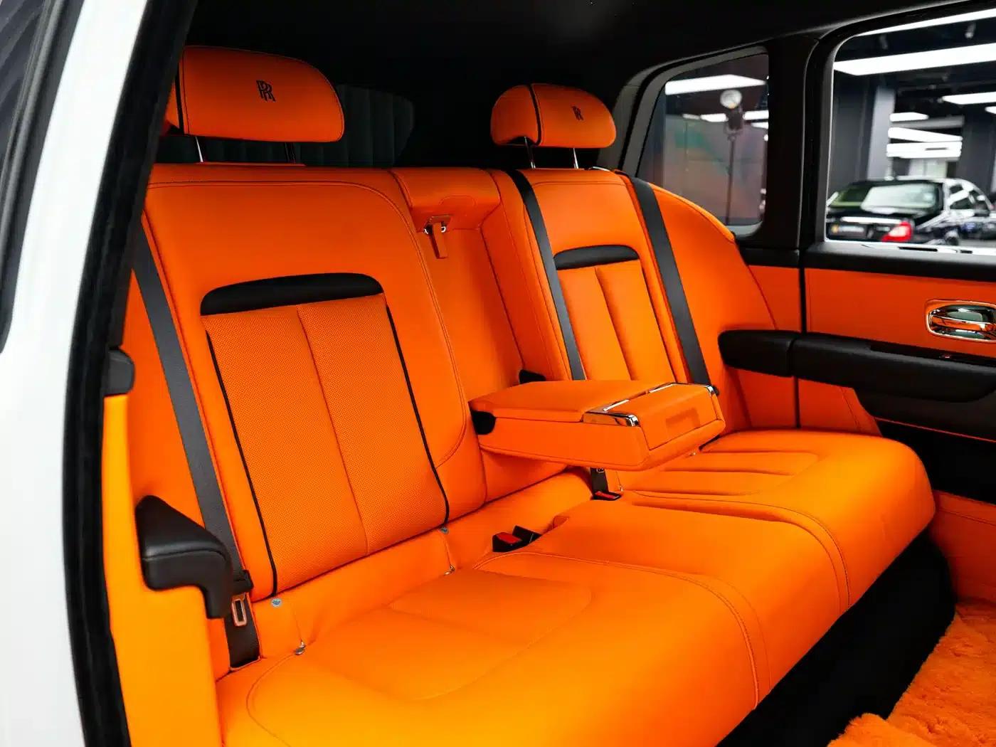 2018 Cullinan 5-seater — миниатюра 10