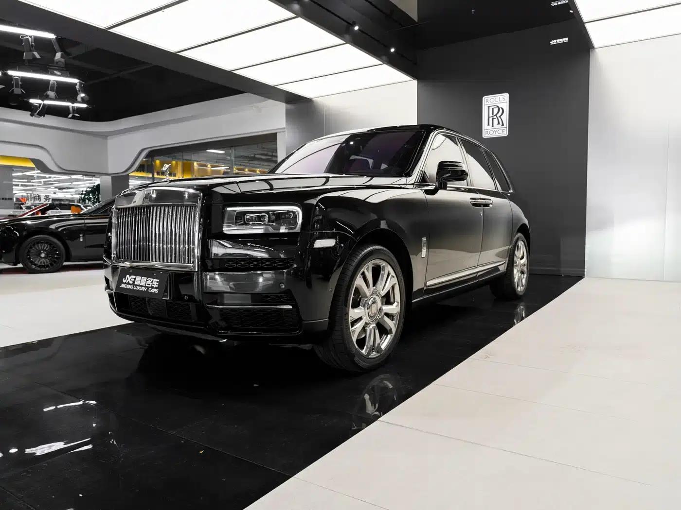 2018 Cullinan 5-seater — миниатюра 1