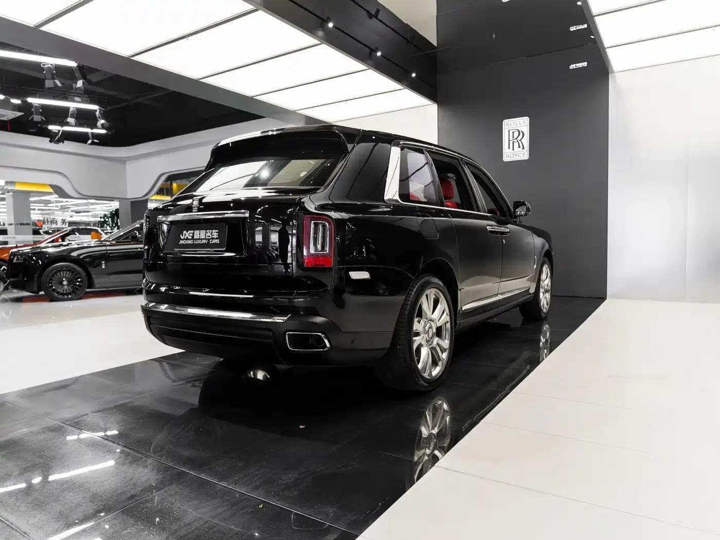 2018 Cullinan 5-seater — миниатюра 14