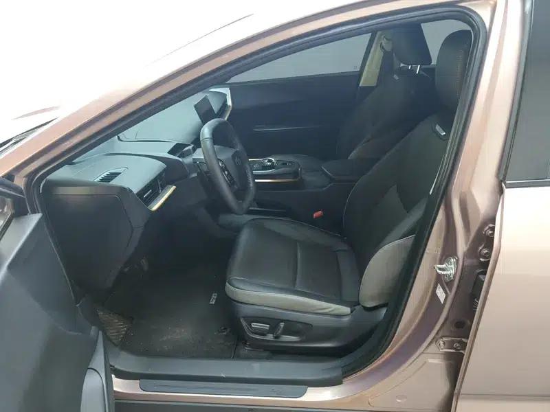Toyota bZ3 2023 Long Range Premium — миниатюра 17