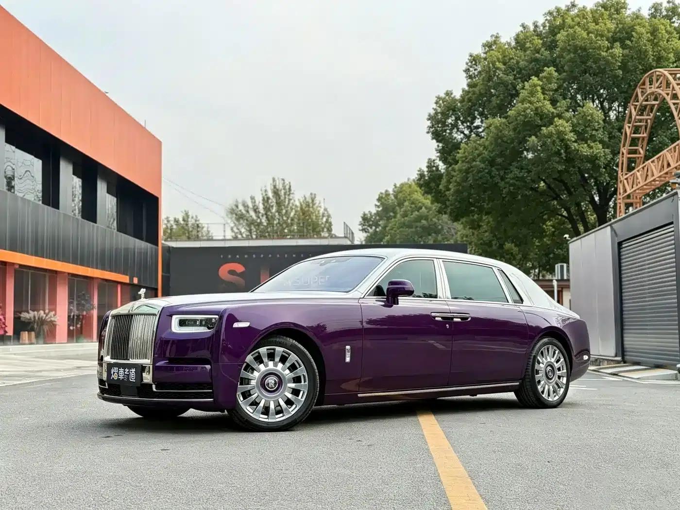 2018 Phantom 6.7T Long Wheelbase — миниатюра 1