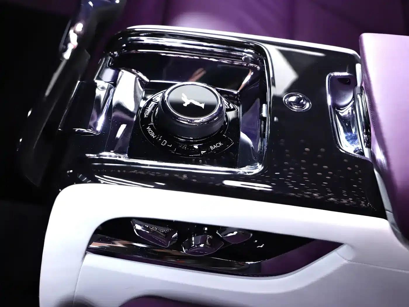 2018 Phantom 6.7T Long Wheelbase — миниатюра 16