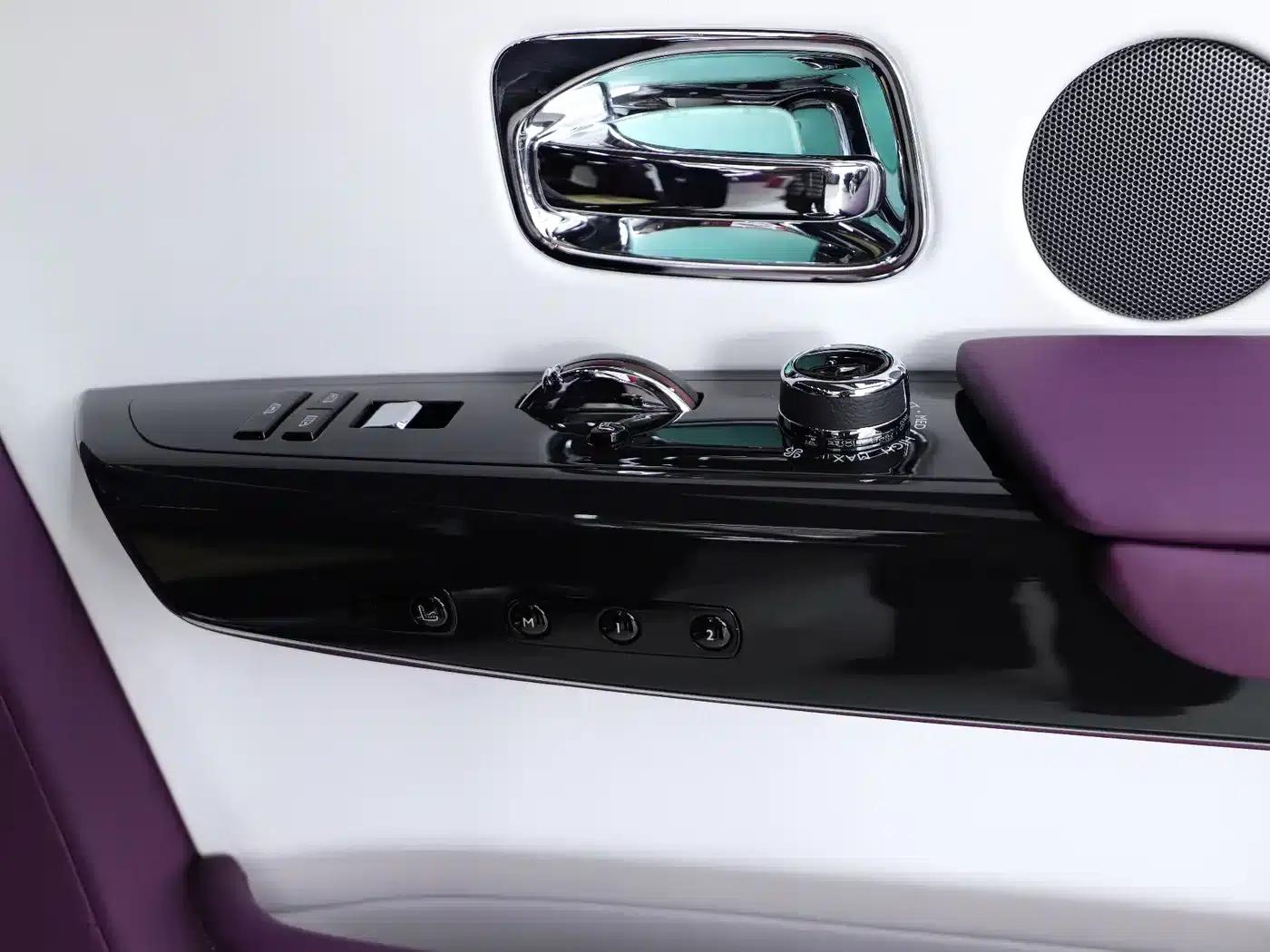 2018 Phantom 6.7T Long Wheelbase — миниатюра 30
