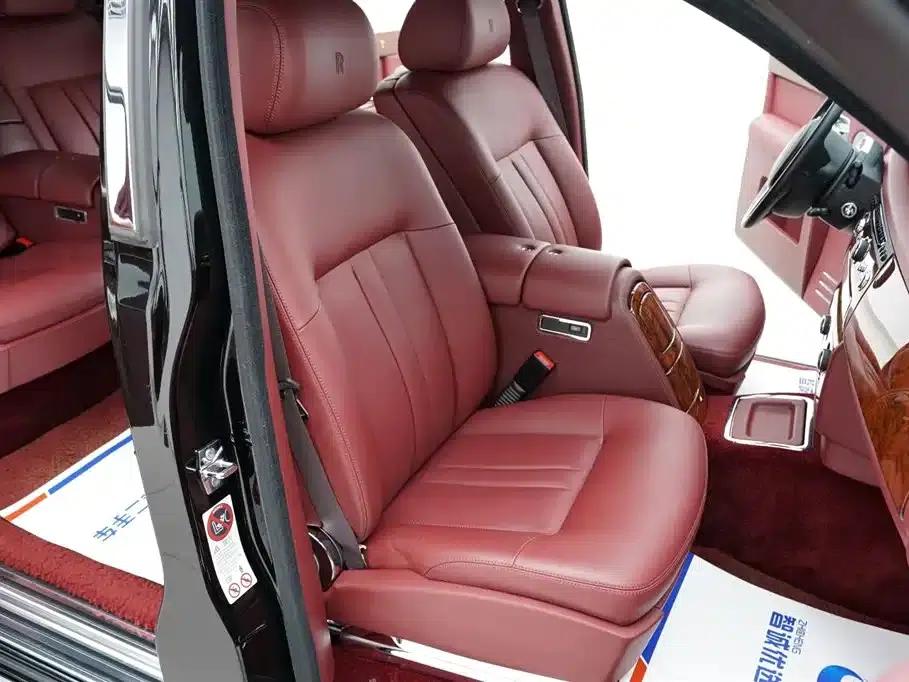 2013 Phantom 6.7L Extended Wheelbase (EWB) — миниатюра 15