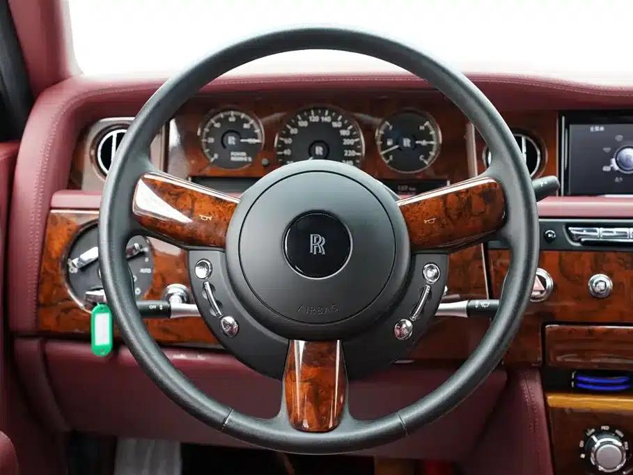 2013 Phantom 6.7L Extended Wheelbase (EWB) — миниатюра 16