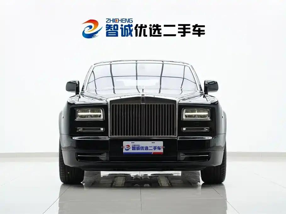 2013 Phantom 6.7L Extended Wheelbase (EWB) — миниатюра 3