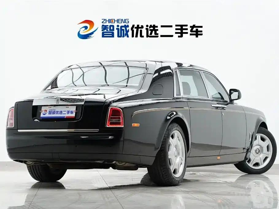 2013 Phantom 6.7L Extended Wheelbase (EWB) — миниатюра 4